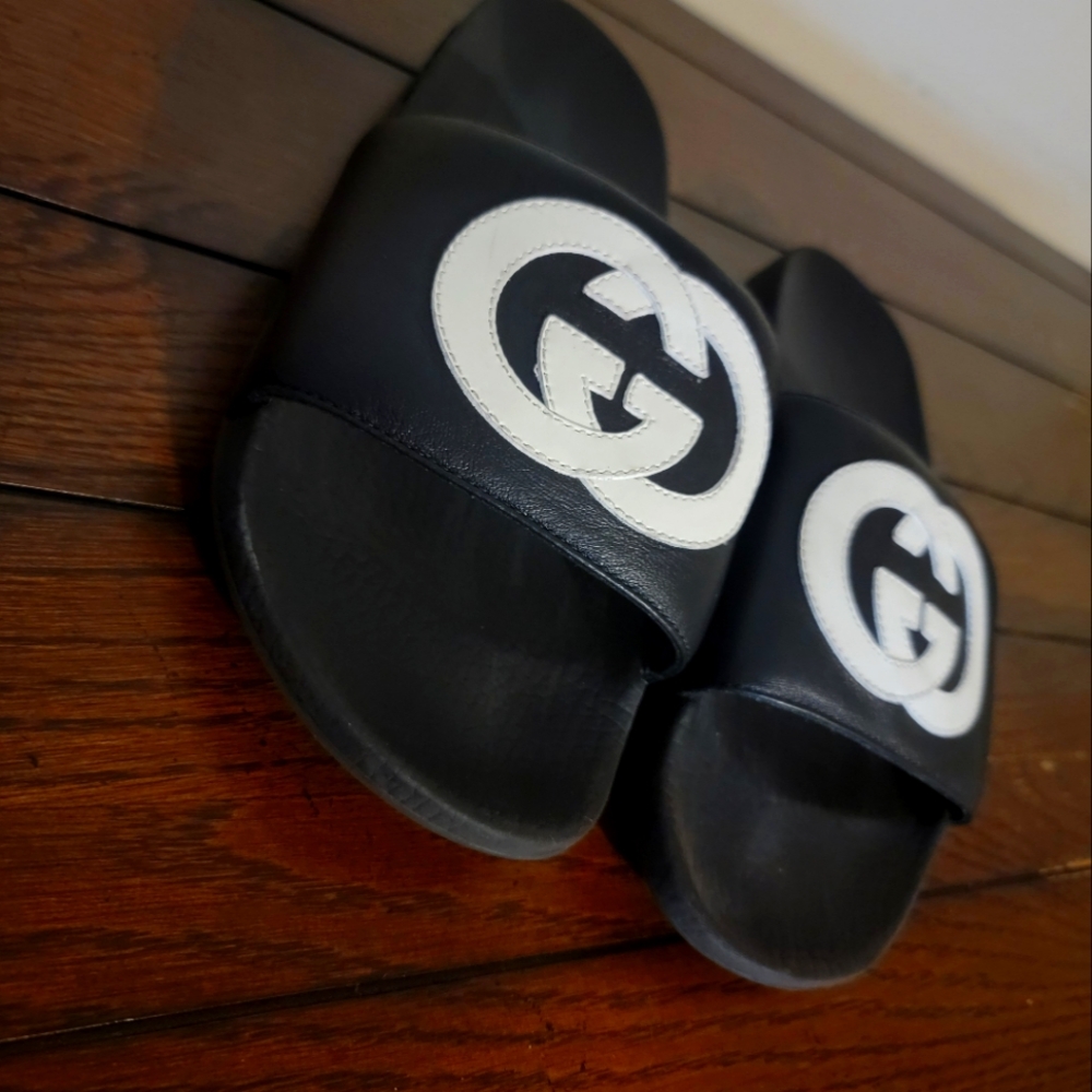 Gucci Interlocking G Slides